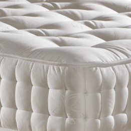 Deluxe Beds Natural Touch 2000 Pocket Spring Mattress